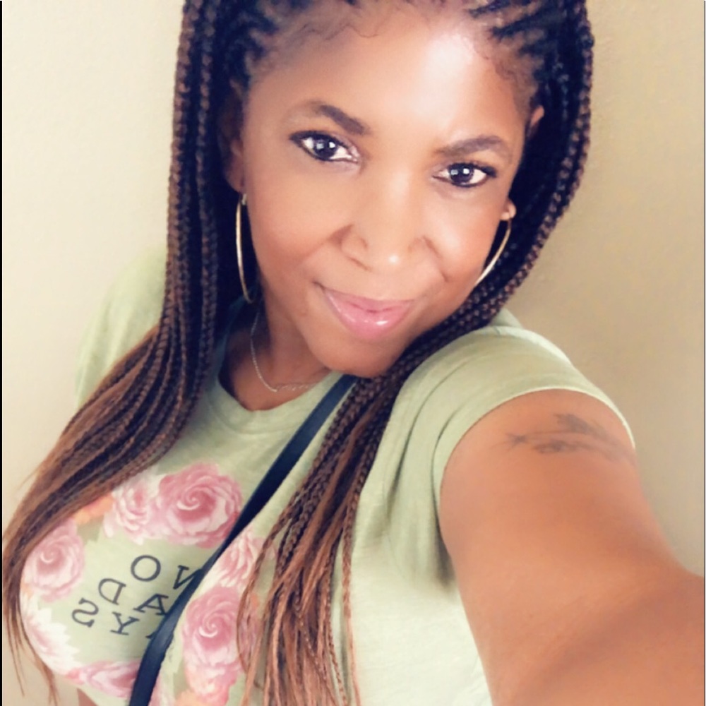 Meet your Posher, Darlene